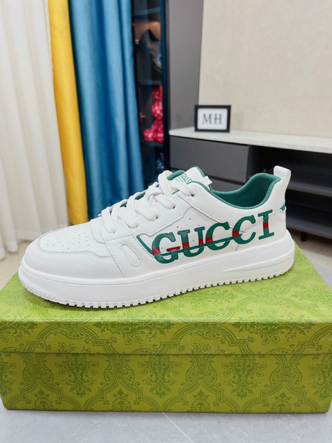 men gucci shoes-480